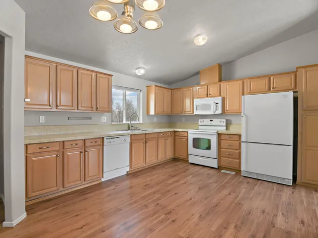 $524,500 | 4565 Williams Valley Road, Clayton, WA 99110