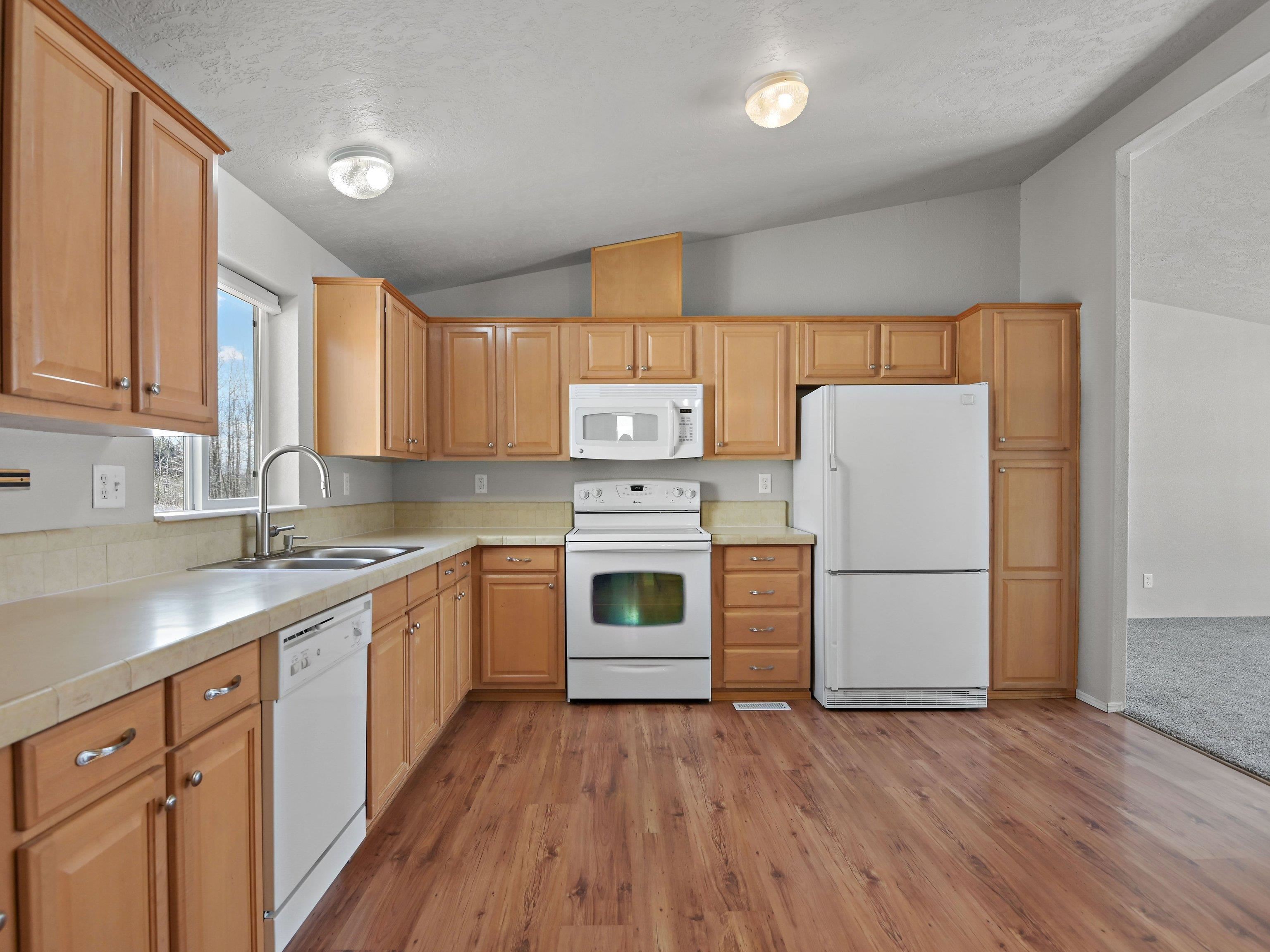 4565 Williams Valley Road Clayton, WA 99110 - Photo 14 of 48