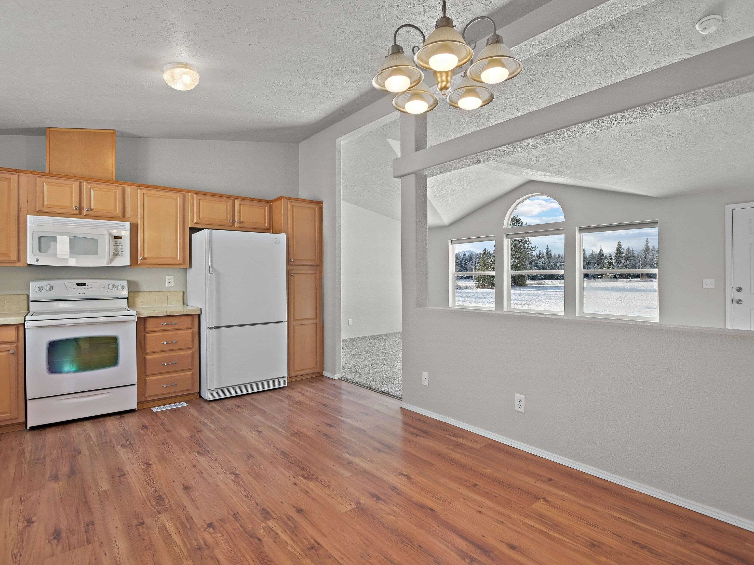 4565 Williams Valley Road Clayton, WA 99110 - Photo 15 of 48