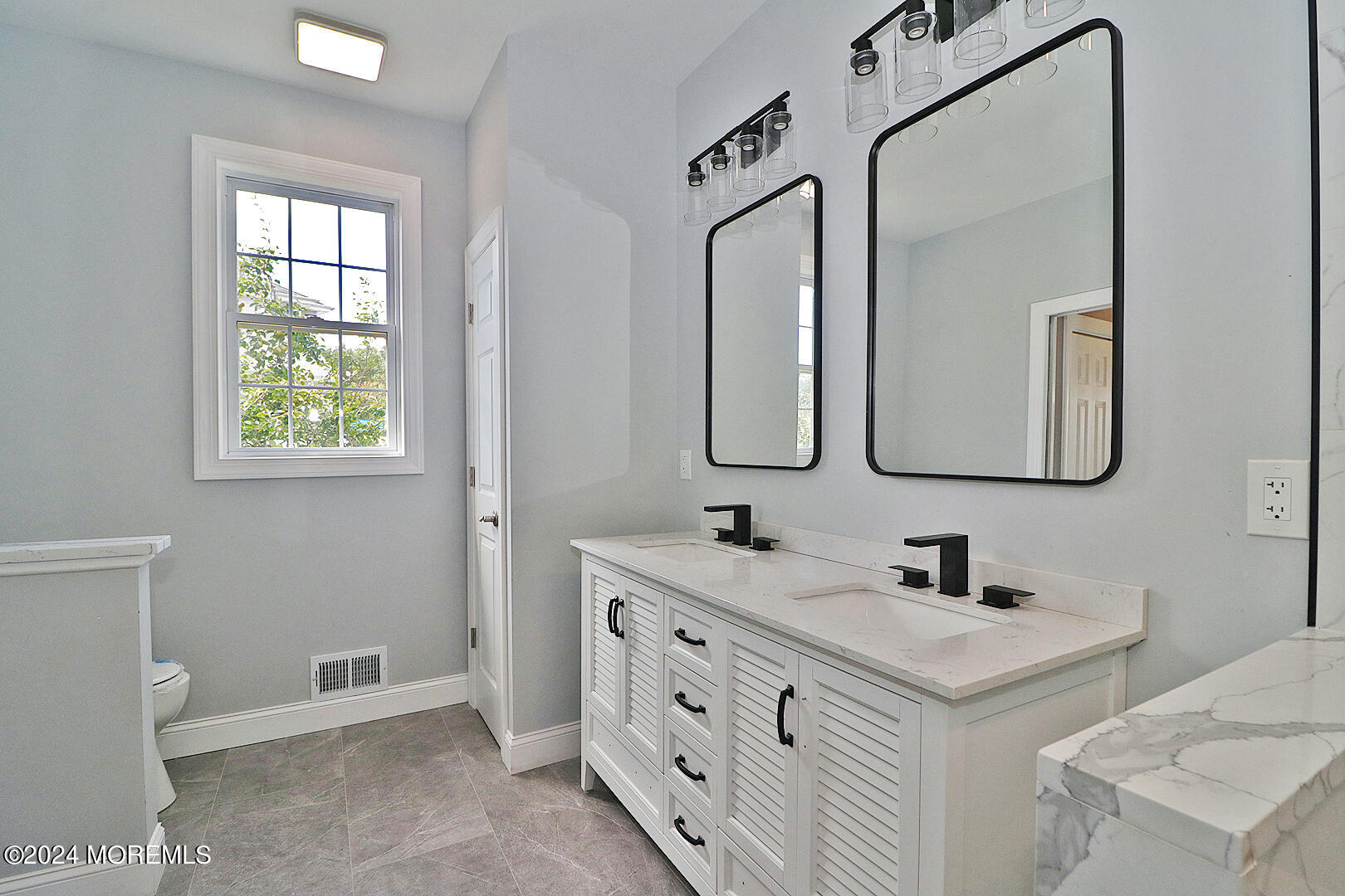 30 Hannah Lee Road Barnegat, NJ 08005 - Photo 35 of 43 038