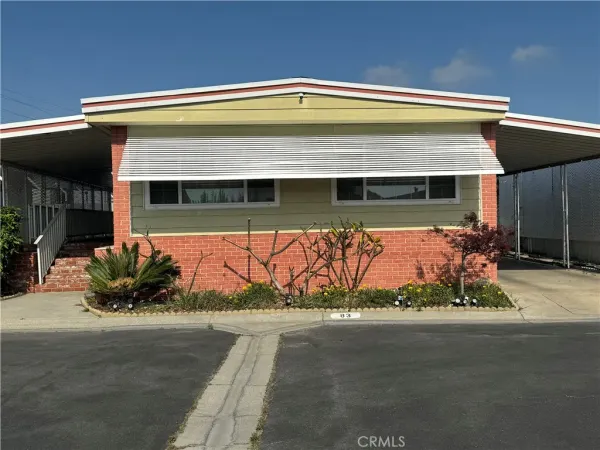 $135,000 | 11250 Beach Stanton Ca, Unit 83, Stanton, CA 90680