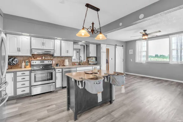 $599,000 | 7950 East 400 North, Fremont, IN 46737