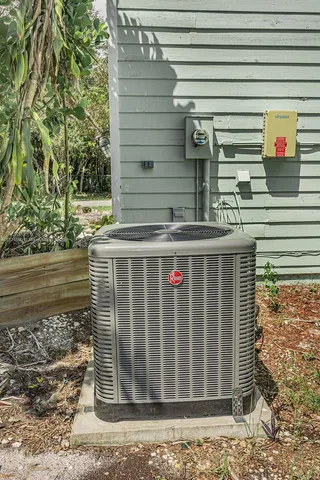 $565,000 | 4882 Southeast Bayshore Terrace, Stuart, FL 34997