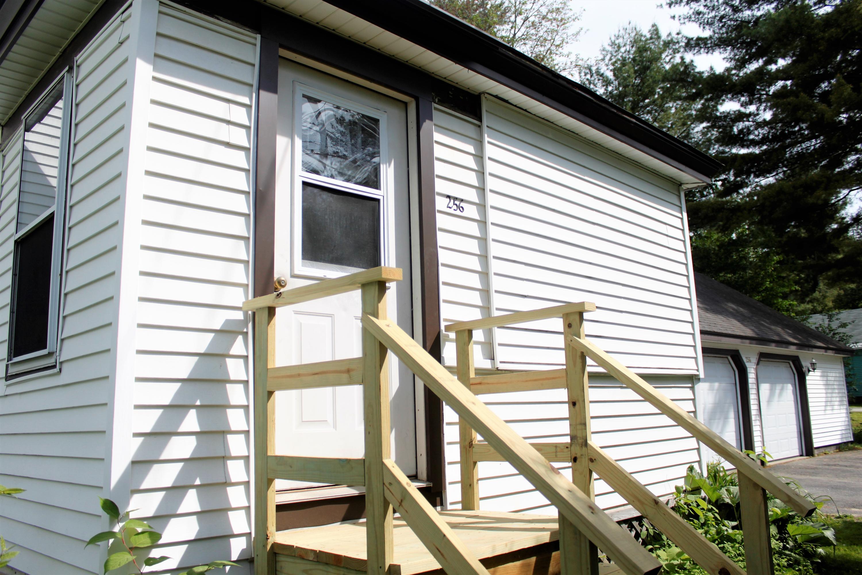 256 Manley Road Auburn, ME 04210 - Photo 2 of 35 _MG_7286 (2)