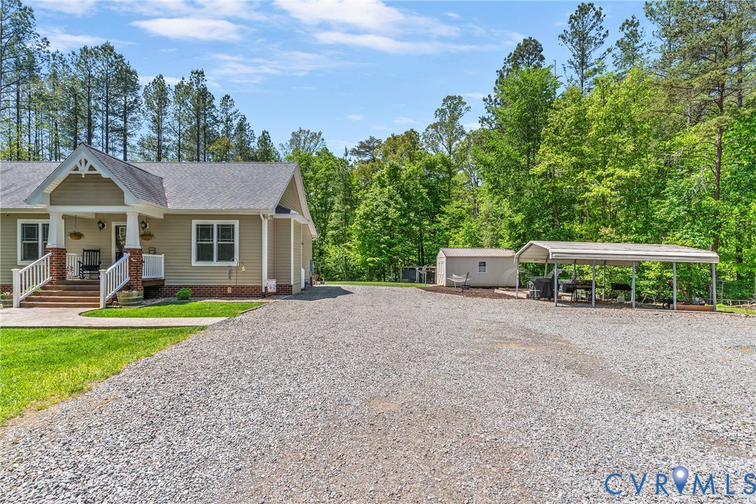 814 Manchester Road Bumpass, VA 23024 - Photo 6 of 36