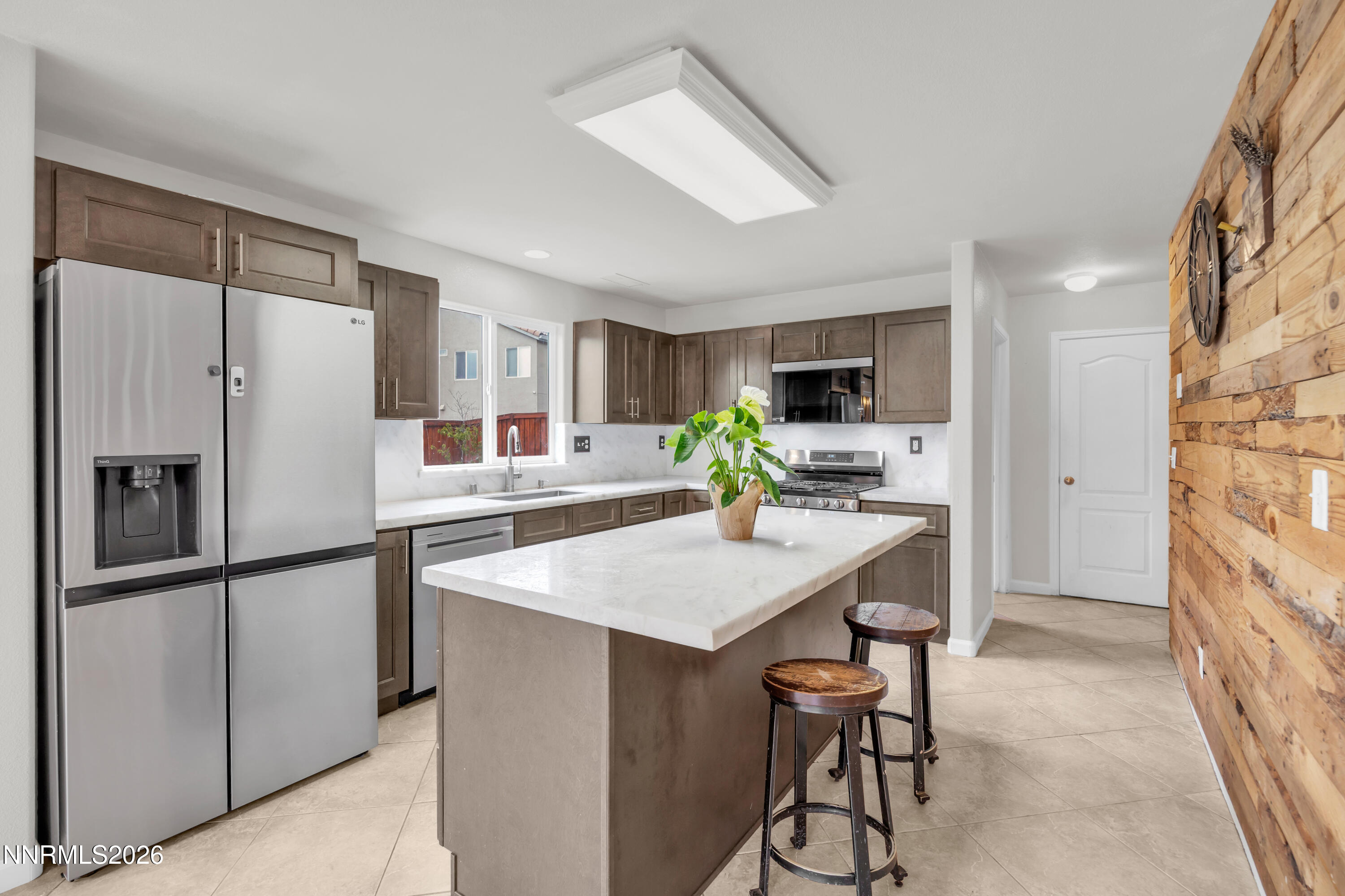 545 Pesaro Way Reno, NV 89521 - Photo 7 of 43 27_img_0125