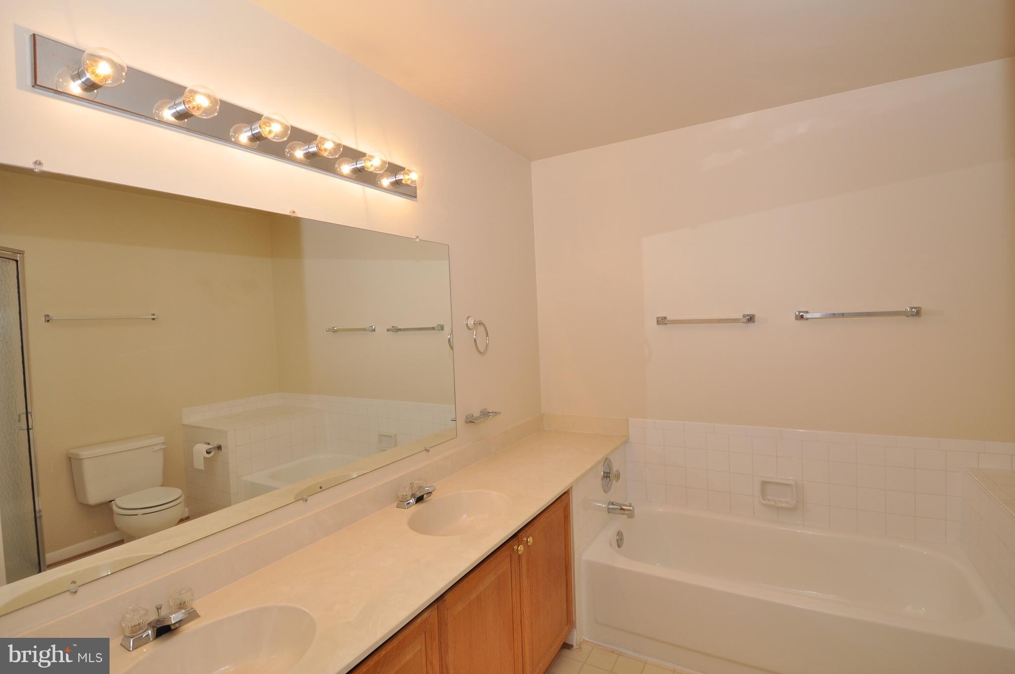 7922 Gambrill Court Springfield, VA 22153 - Photo 12 of 23 Bath (Master)