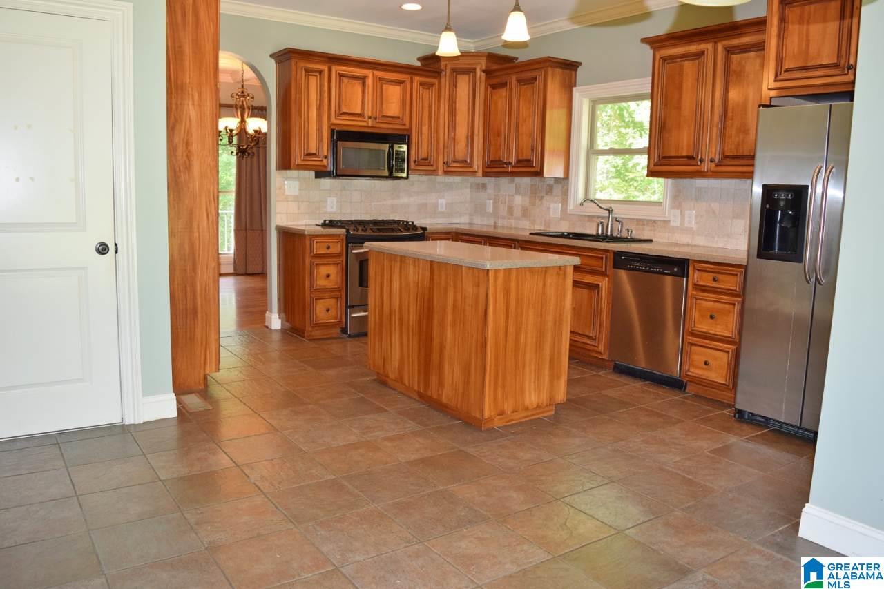 771 Hickory Valley Road Trussville, AL 35173 - Photo 4 of 38