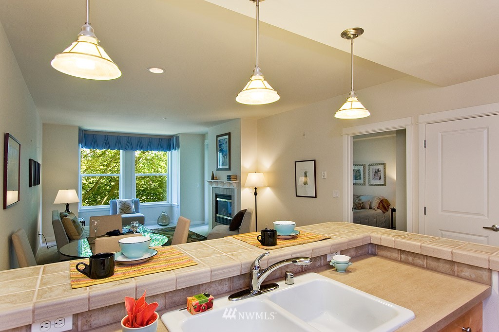 55 Williams Avenue South, Unit 304 Renton, WA 98057 - Photo 4 of 15