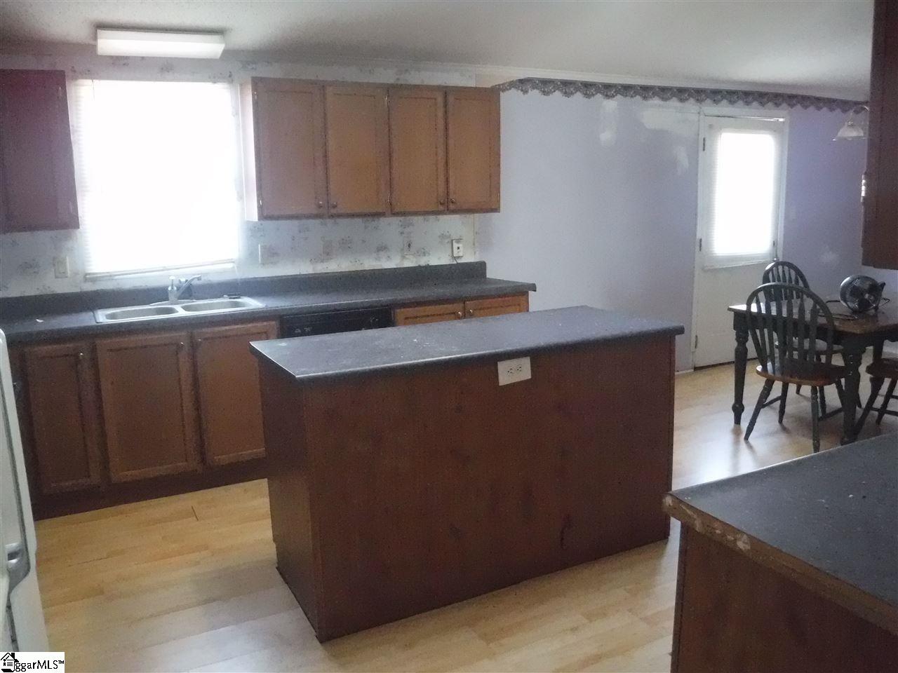 1428 Anderson Ridge Road, Unit 1428 Simpsonville, SC 29681 - Photo 3 of 9 Gallery Image 3