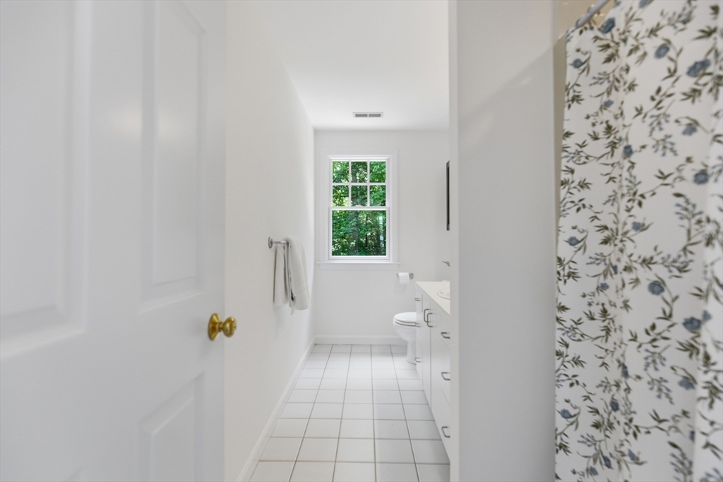 81 Parish Road Needham, MA 02494 - Photo 28 of 34