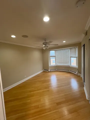 $1,795 | 8232 Niles Center Road, Unit 404, Skokie, IL 60077