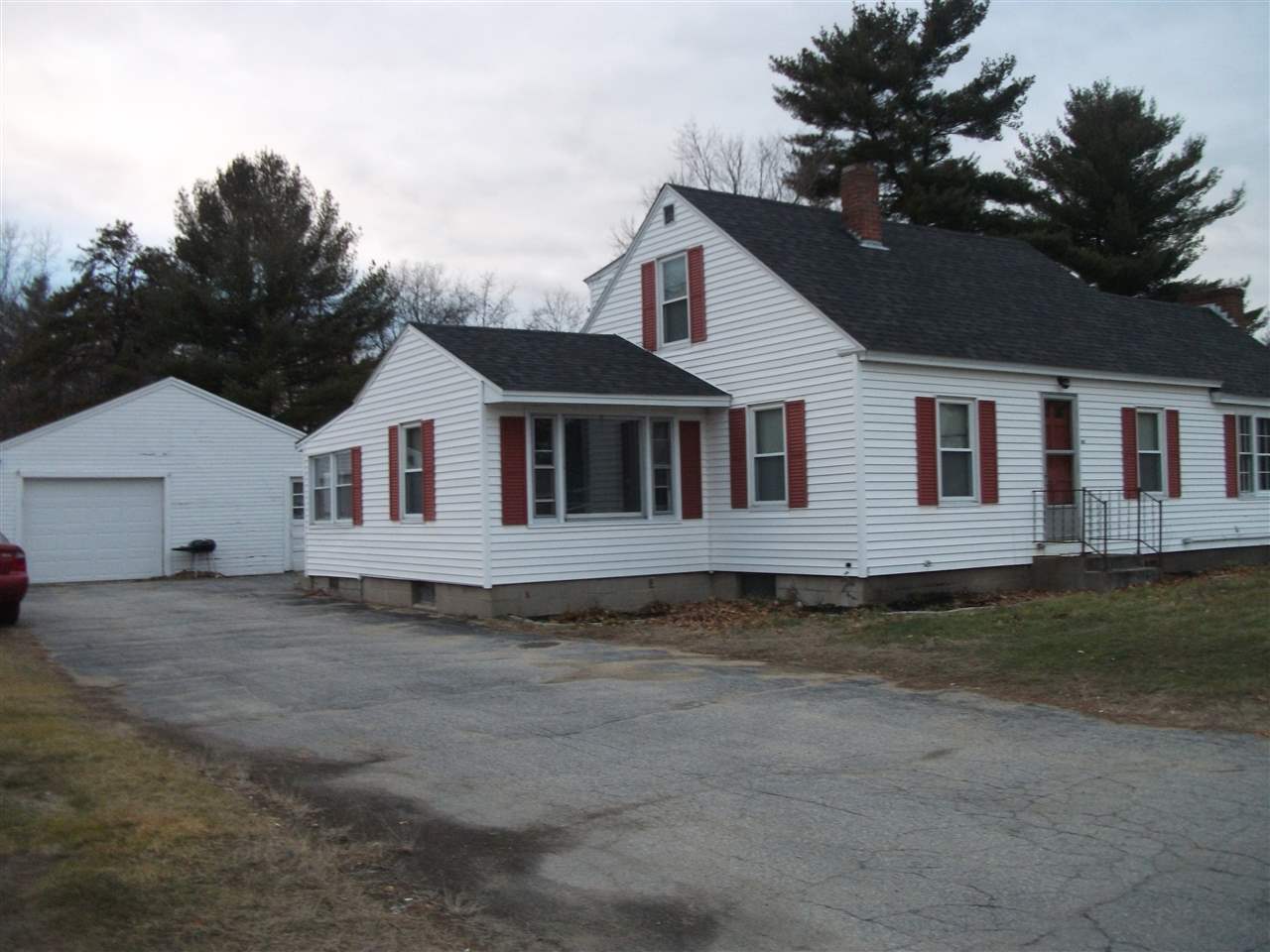 118 Milton Road Rochester, NH 03868 - Photo 1 of 19