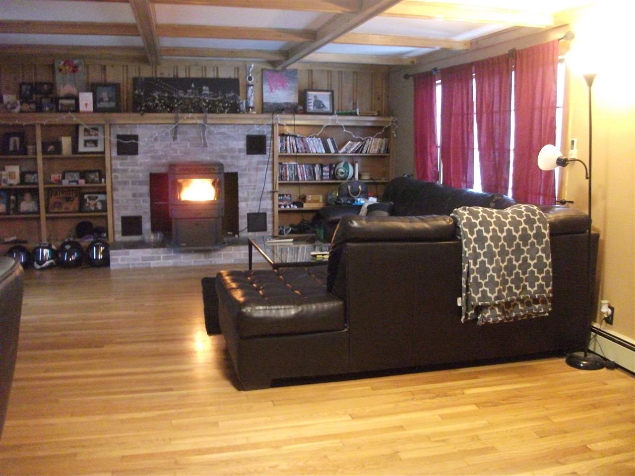 118 Milton Road Rochester, NH 03868 - Photo 3 of 19