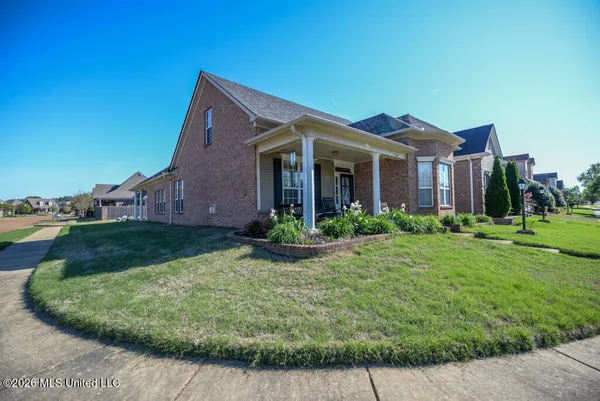 $325,000 | 4528 Stone Cross Drive, Olive Branch, MS 38654