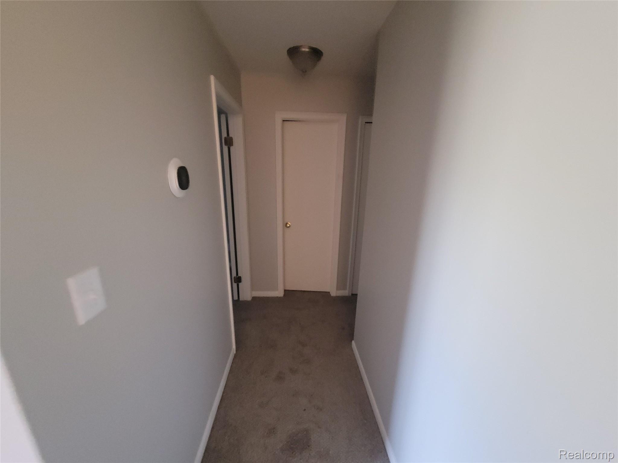 31805 Kelly Road, Unit 20 Fraser, MI 48026 - Photo 11 of 35 20210924_164414.jpg