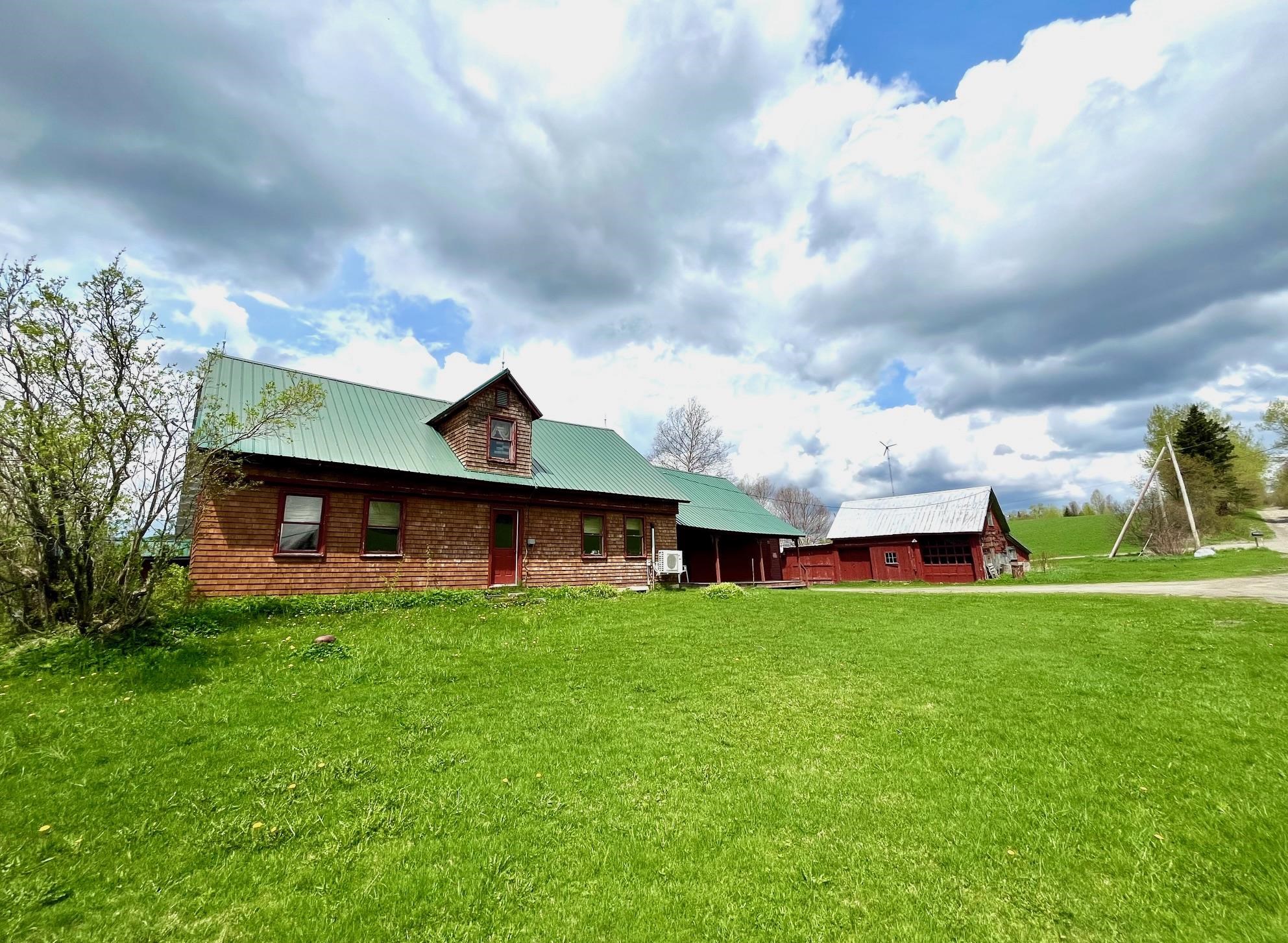 543 Bear Rock Road Colebrook, NH 03576 - Photo 1 of 38