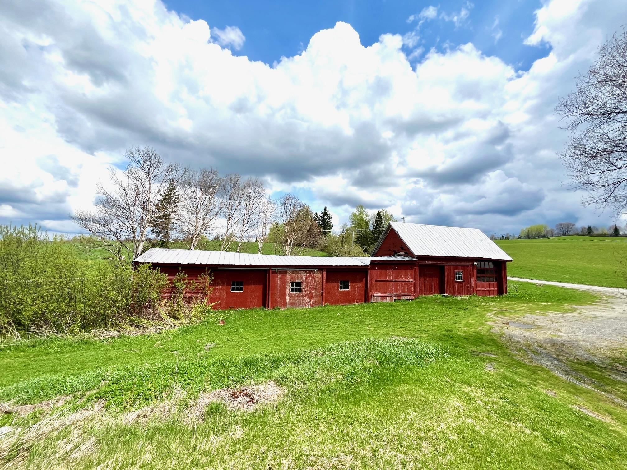 543 Bear Rock Road Colebrook, NH 03576 - Photo 8 of 38