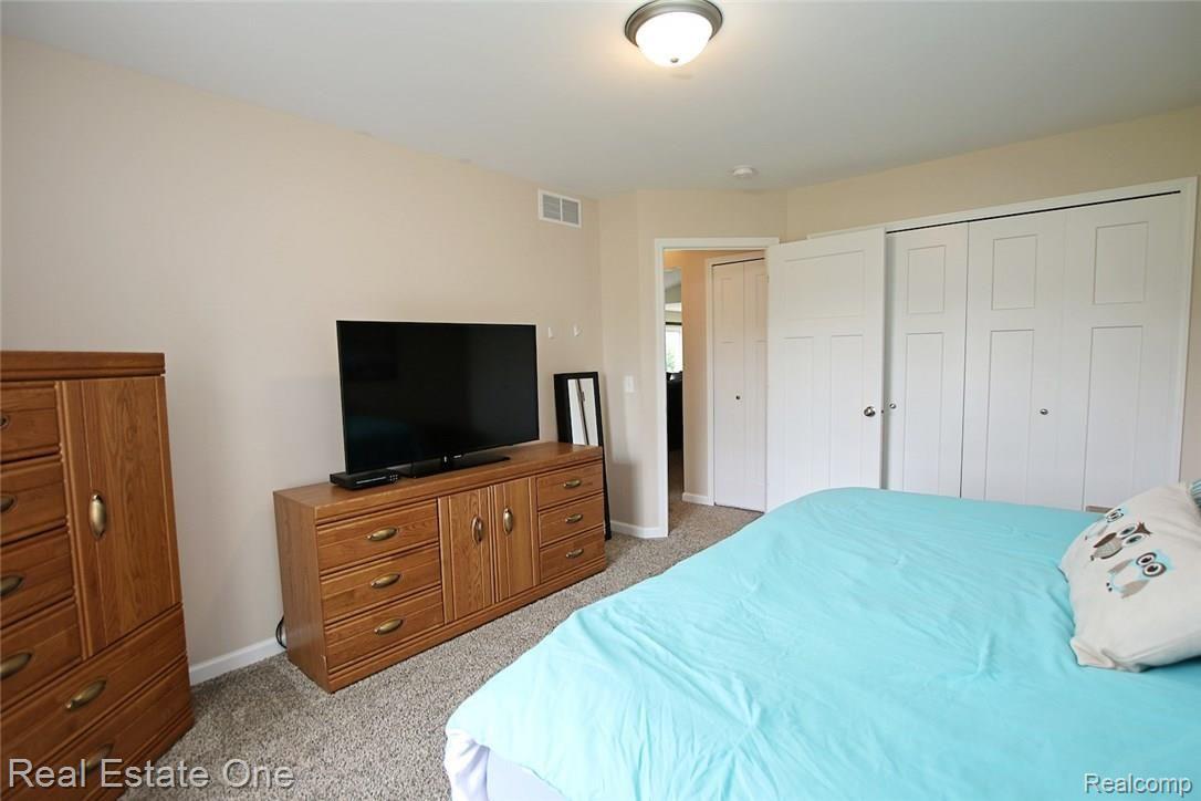 5076 Hidden Ridge Road Metamora, MI 48455 - Photo 26 of 46 26) Bedroom 2.jpg