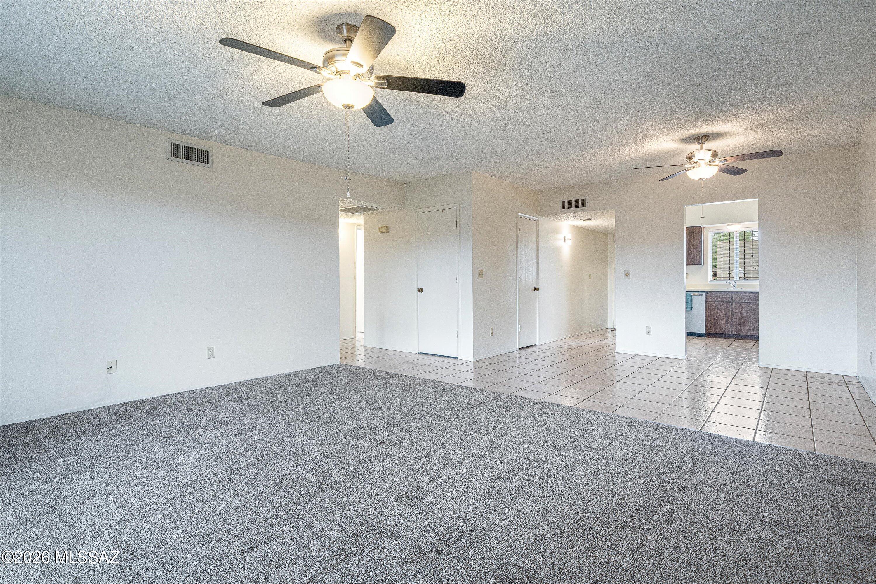 896 South Pantano Road Tucson, AZ 85710 - Photo 13 of 29