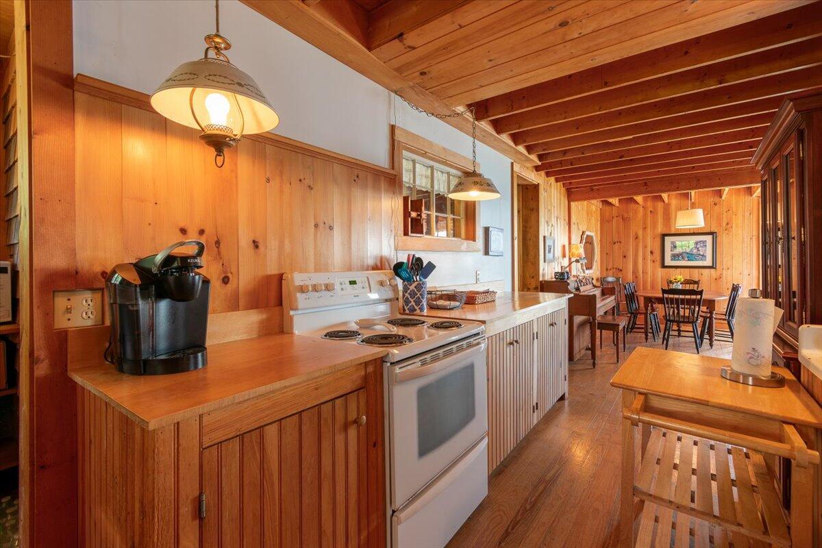 111 Long Cove Point Road Bristol, ME 04564 - Photo 18 of 34 104