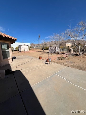 3404 Bouse Road Golden Valley, AZ 86413 - Photo 9 of 54 Patio