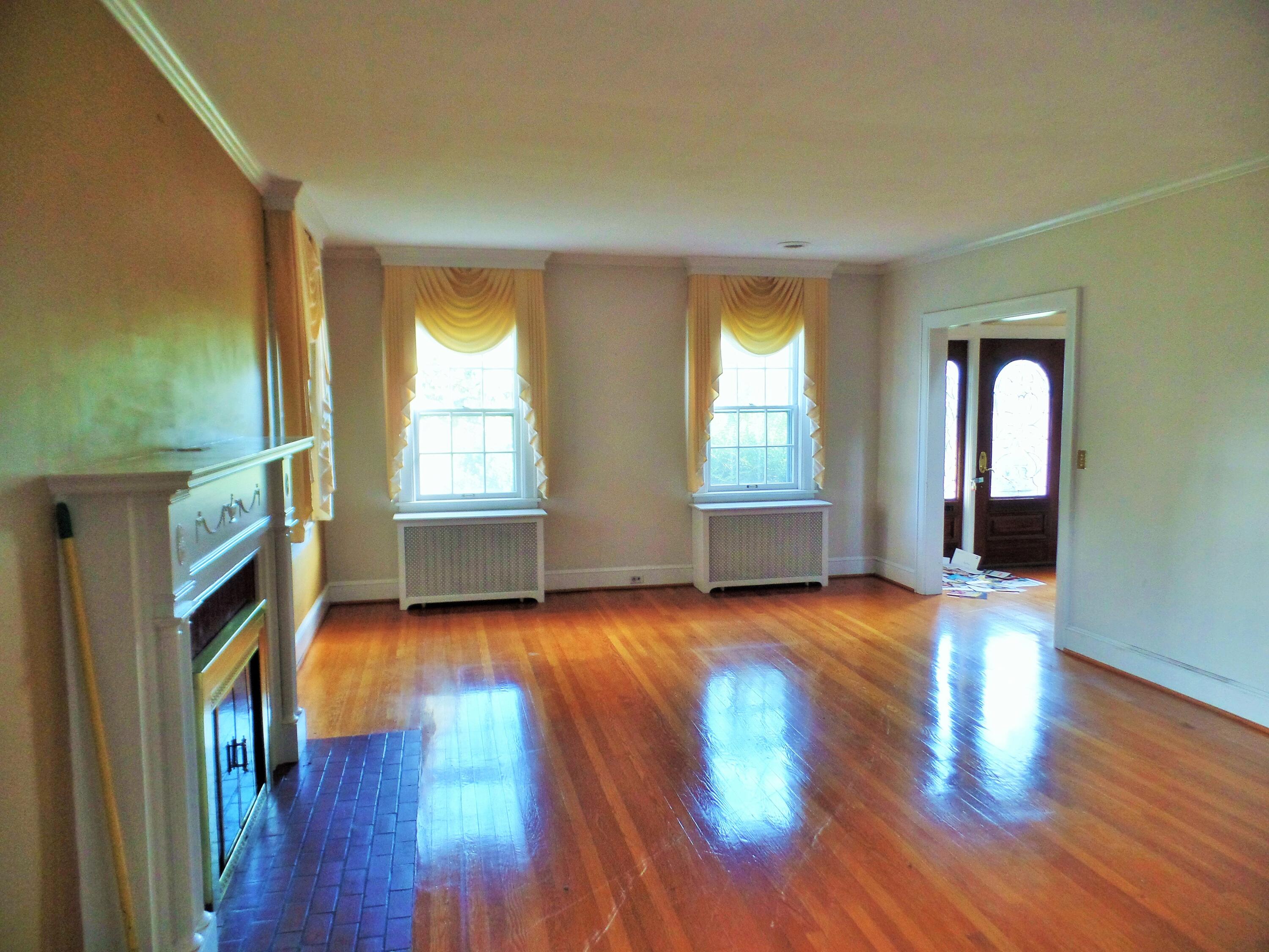 2239 Grandin Road Southwest Roanoke, VA 24015 - Photo 17 of 76 SAM_7865