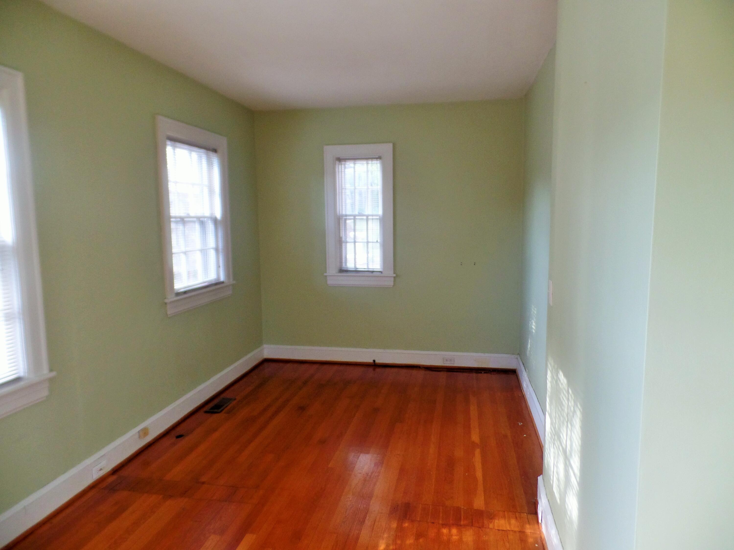 2239 Grandin Road Southwest Roanoke, VA 24015 - Photo 27 of 76 SAM_7875