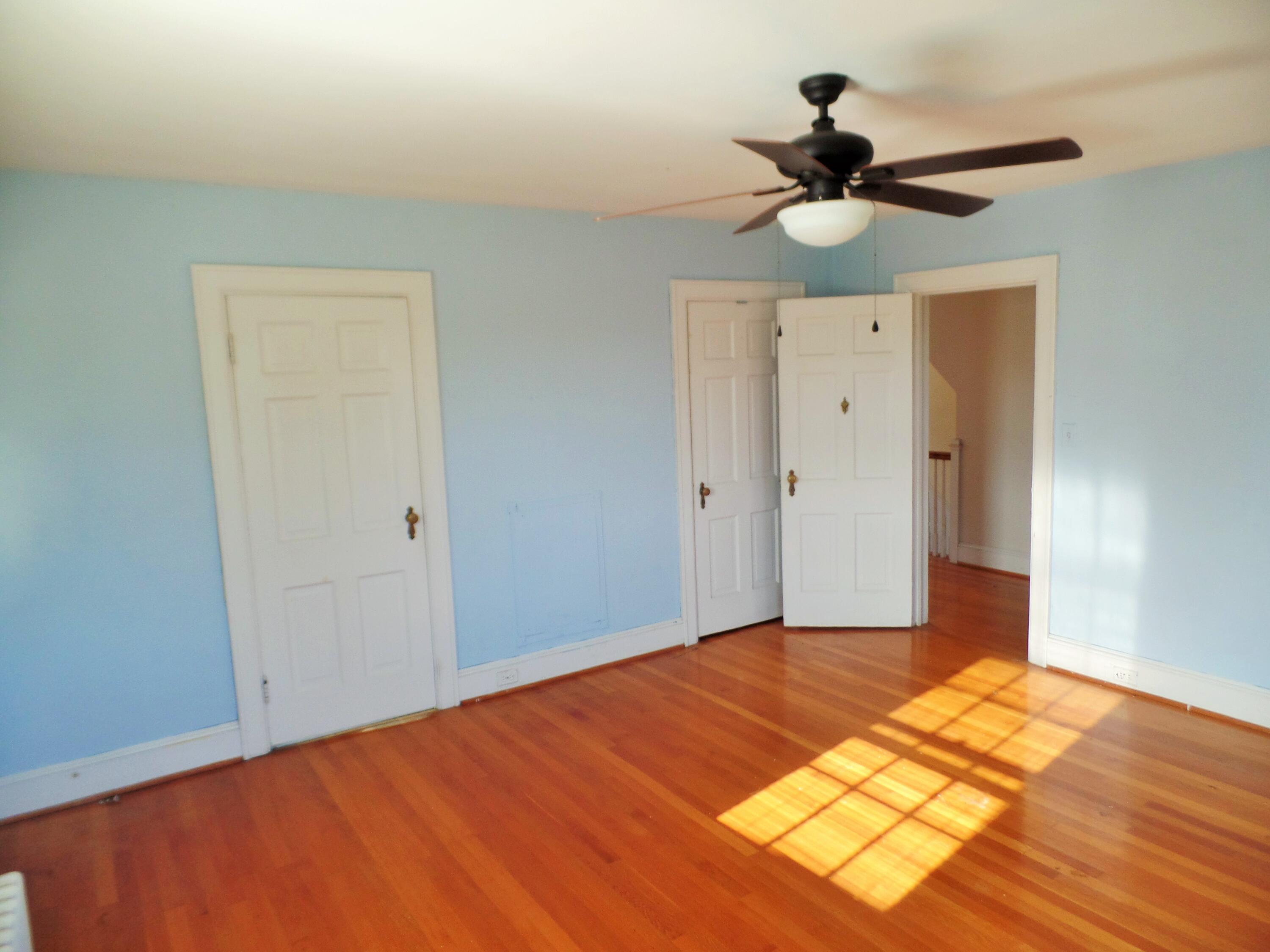 2239 Grandin Road Southwest Roanoke, VA 24015 - Photo 53 of 76 SAM_7901