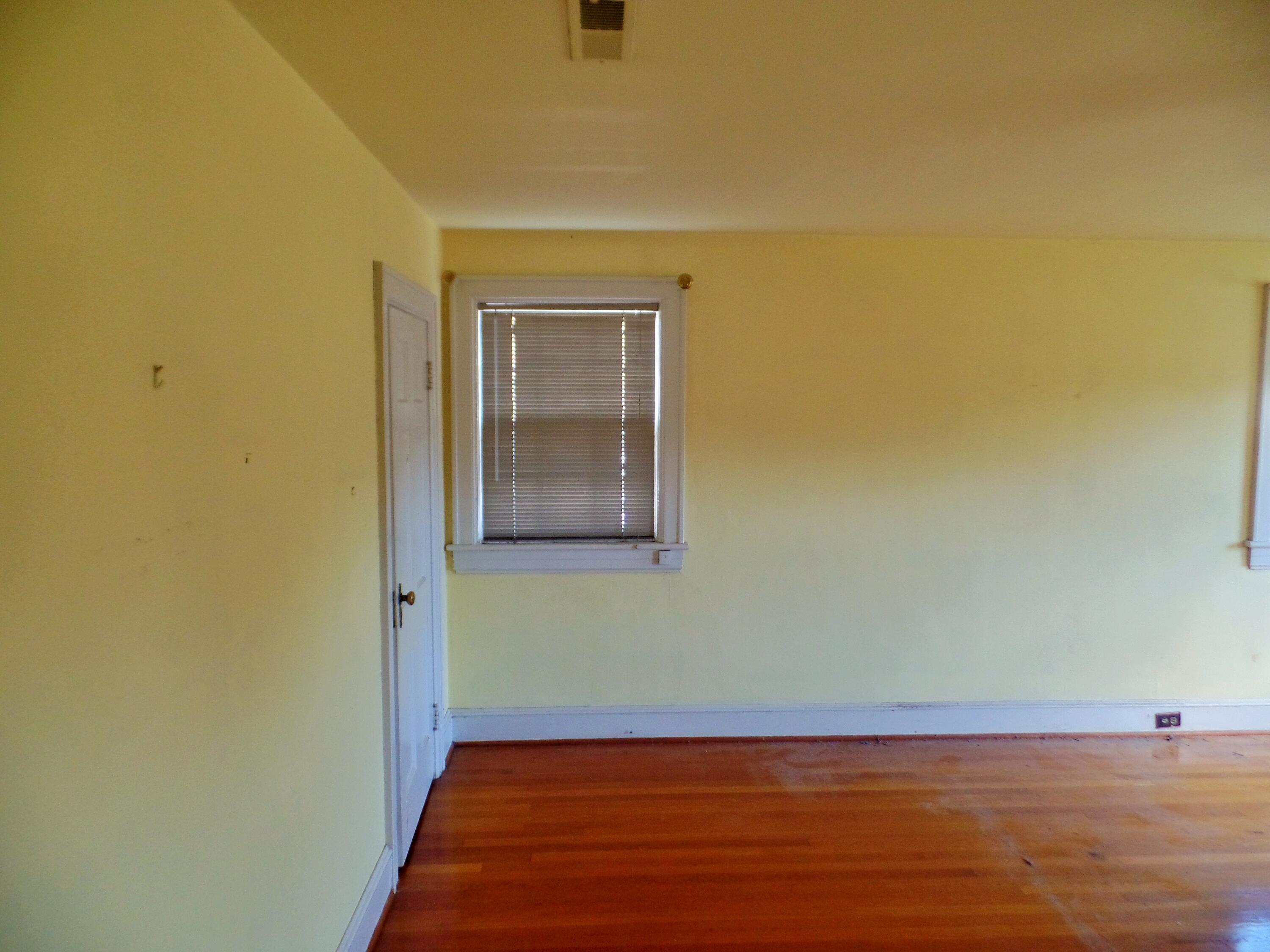 2239 Grandin Road Southwest Roanoke, VA 24015 - Photo 57 of 76 SAM_7905