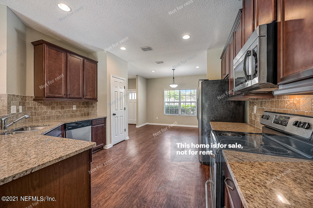 5416 Hickson Road Jacksonville, FL 32207 - Photo 5 of 34 listing_4