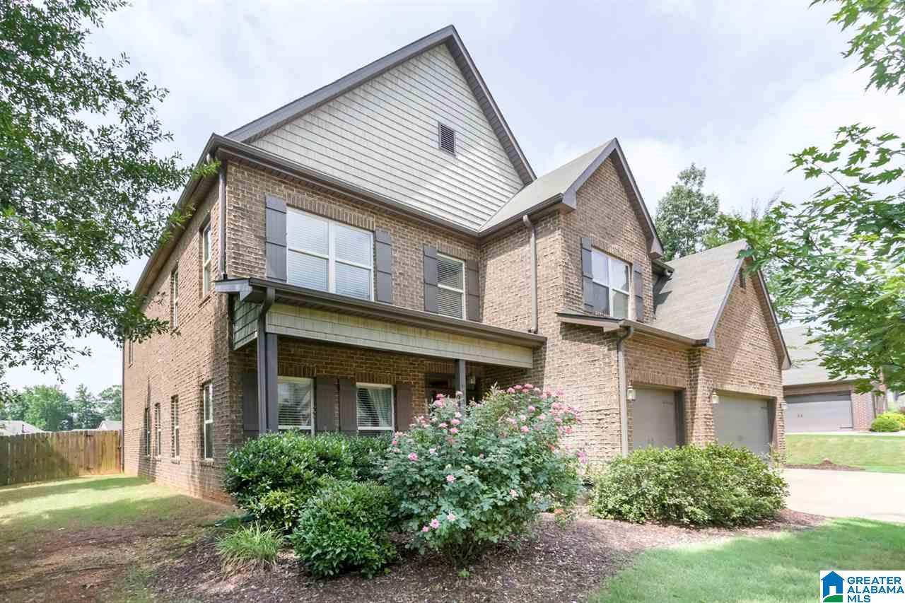 644 Southern Trace Parkway Leeds, AL 35094 - Photo 3 of 46
