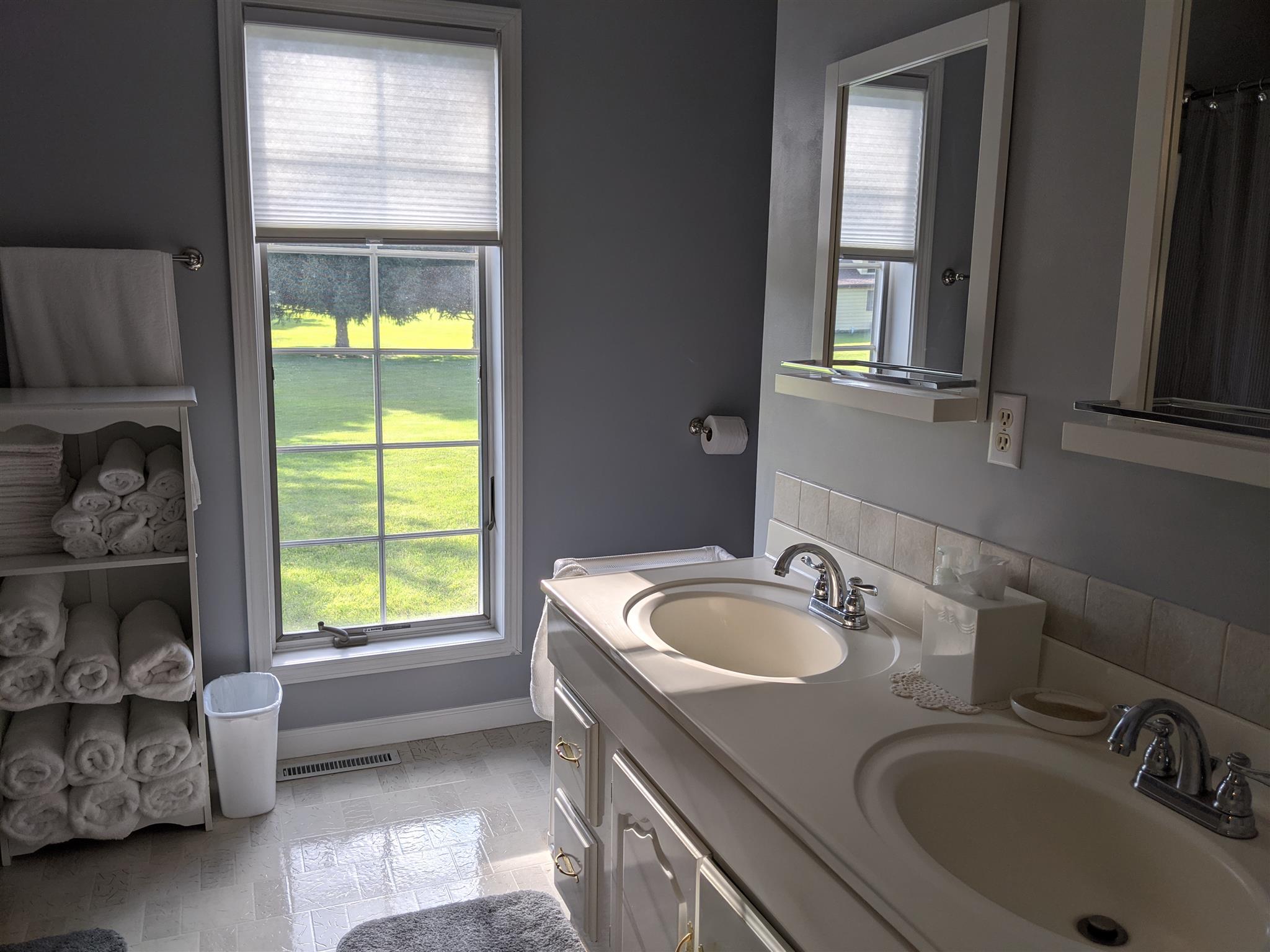 3274 East Armstrong Road Leesburg, IN 46538 - Photo 12 of 32 Gallery Image 12