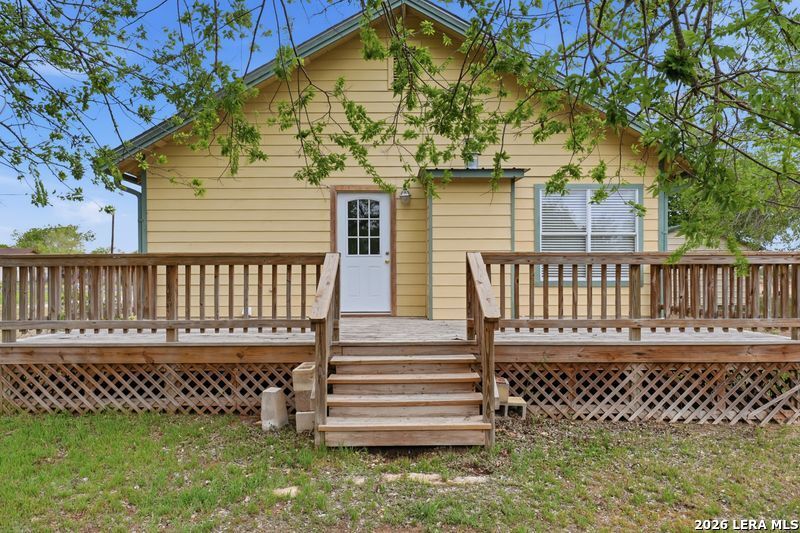 604 Schneider Street Poth, TX 78147 - Photo 14 of 17
