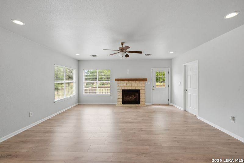 604 Schneider Street Poth, TX 78147 - Photo 2 of 17