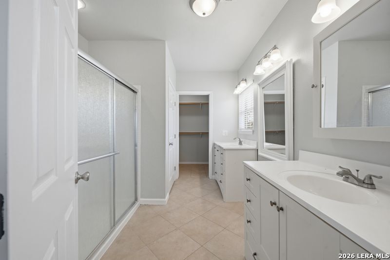 604 Schneider Street Poth, TX 78147 - Photo 8 of 17