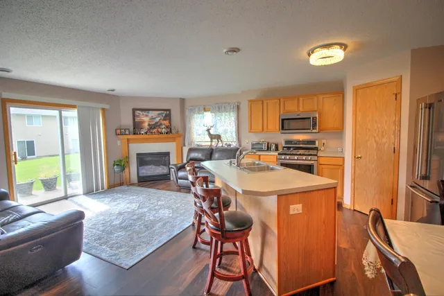 $225,000 | 2773 Ridgeview Drive, Red Wing, MN 55066