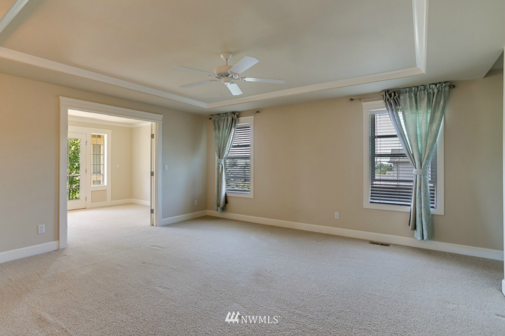6100 Northeast 3rd Court Renton, WA 98059 - Photo 17 of 23