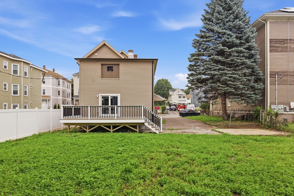 14 Cutler Street Worcester, MA 01604 - Photo 6 of 30