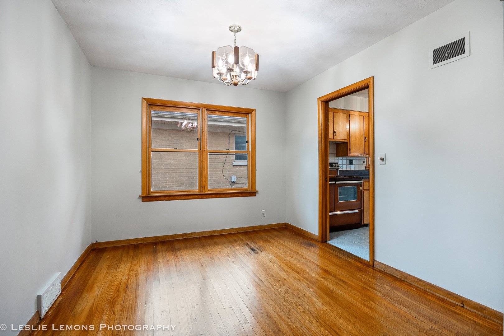 815 North Ellsworth Street Naperville, IL 60563 - Photo 6 of 24