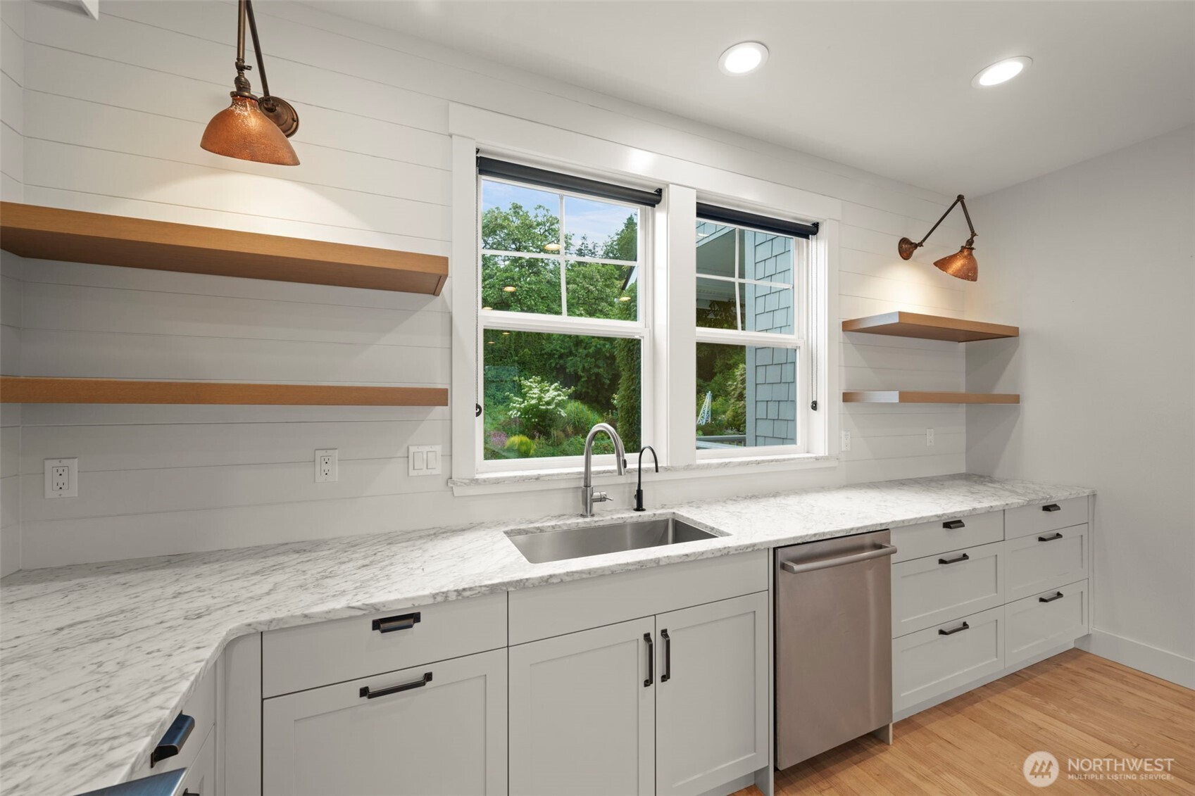 5663 South Campbell Lake Road Anacortes, WA 98221 - Photo 14 of 40