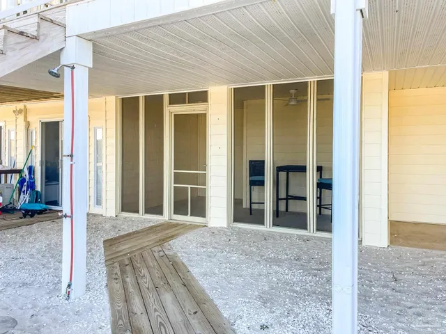 a view of a house entryway