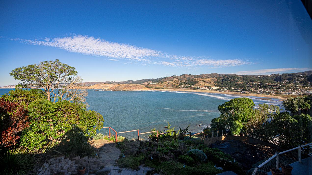 189 Kent Road Pacifica, CA 94044 - Photo 14 of 15 a city view with lake