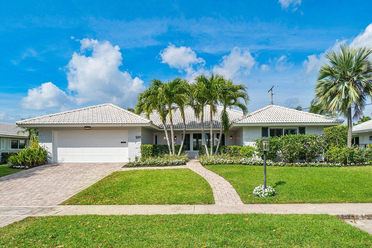 1291 Mulberry Way Boca Raton, FL 33486 - Photo 2 of 35 001-1291MulberryWay-BocaRaton-FL-33486-S