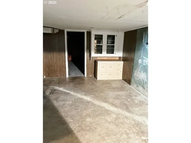 $299,000 | 913 Northwest Ellis Avenue, Pendleton, OR 97801