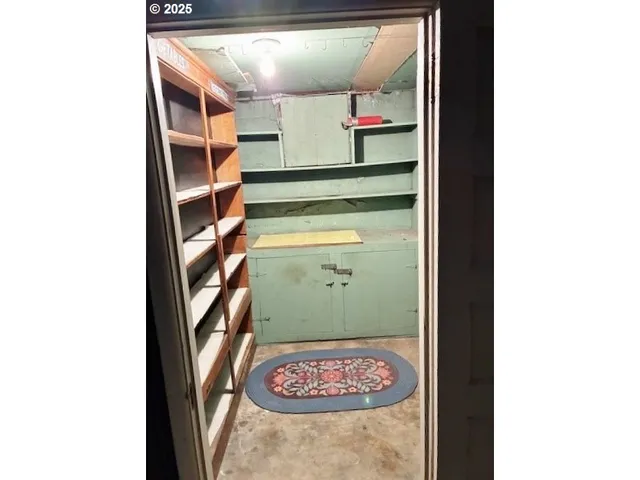 $299,000 | 913 Northwest Ellis Avenue, Pendleton, OR 97801