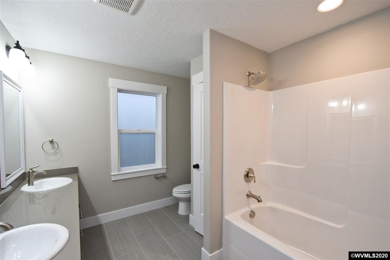 5246 Davis Street Turner, OR 97392 - Photo 18 of 24