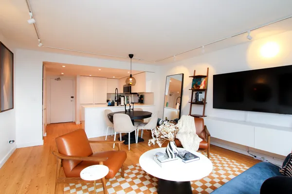 $2,800 | 3100 North Lake Shore Drive, Unit 1404, Chicago, IL 60657