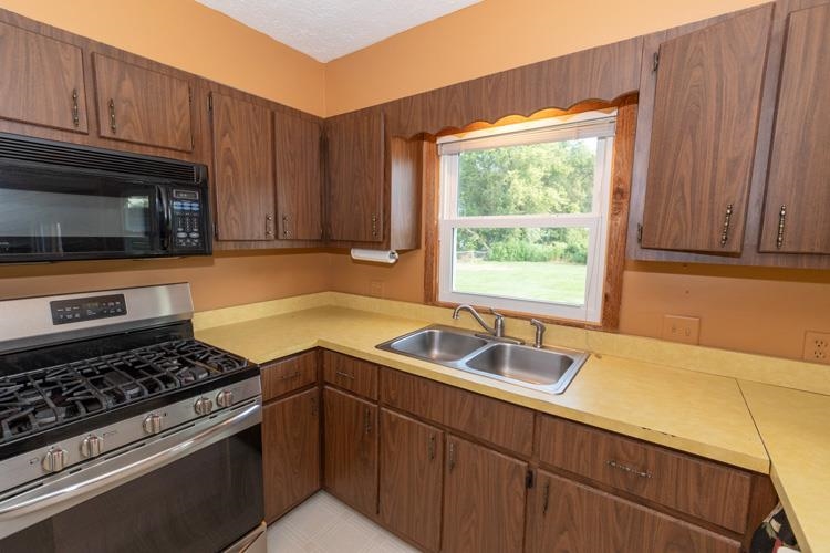 15959 Kelly Road Mishawaka, IN 46544 - Photo 15 of 32