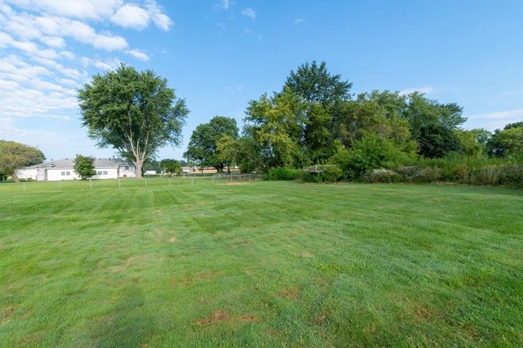 15959 Kelly Road Mishawaka, IN 46544 - Photo 6 of 32